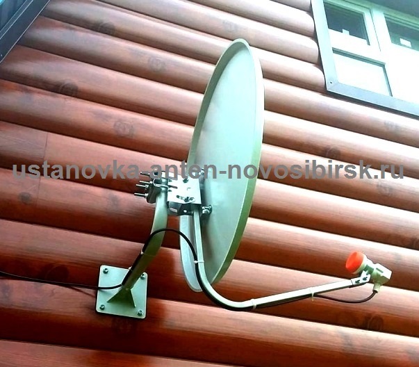  антенна Телекарта была установлена на пластиковый сайдинг с применением специальных шпилек в посёлке Ключи 4